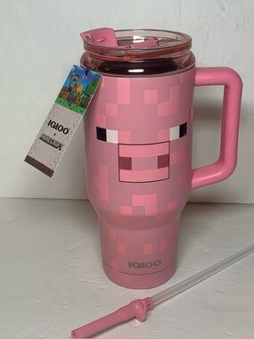 Minecraft x Igloo PIG 32 oz Tumbler Pink Travel Mug With Straw NWT